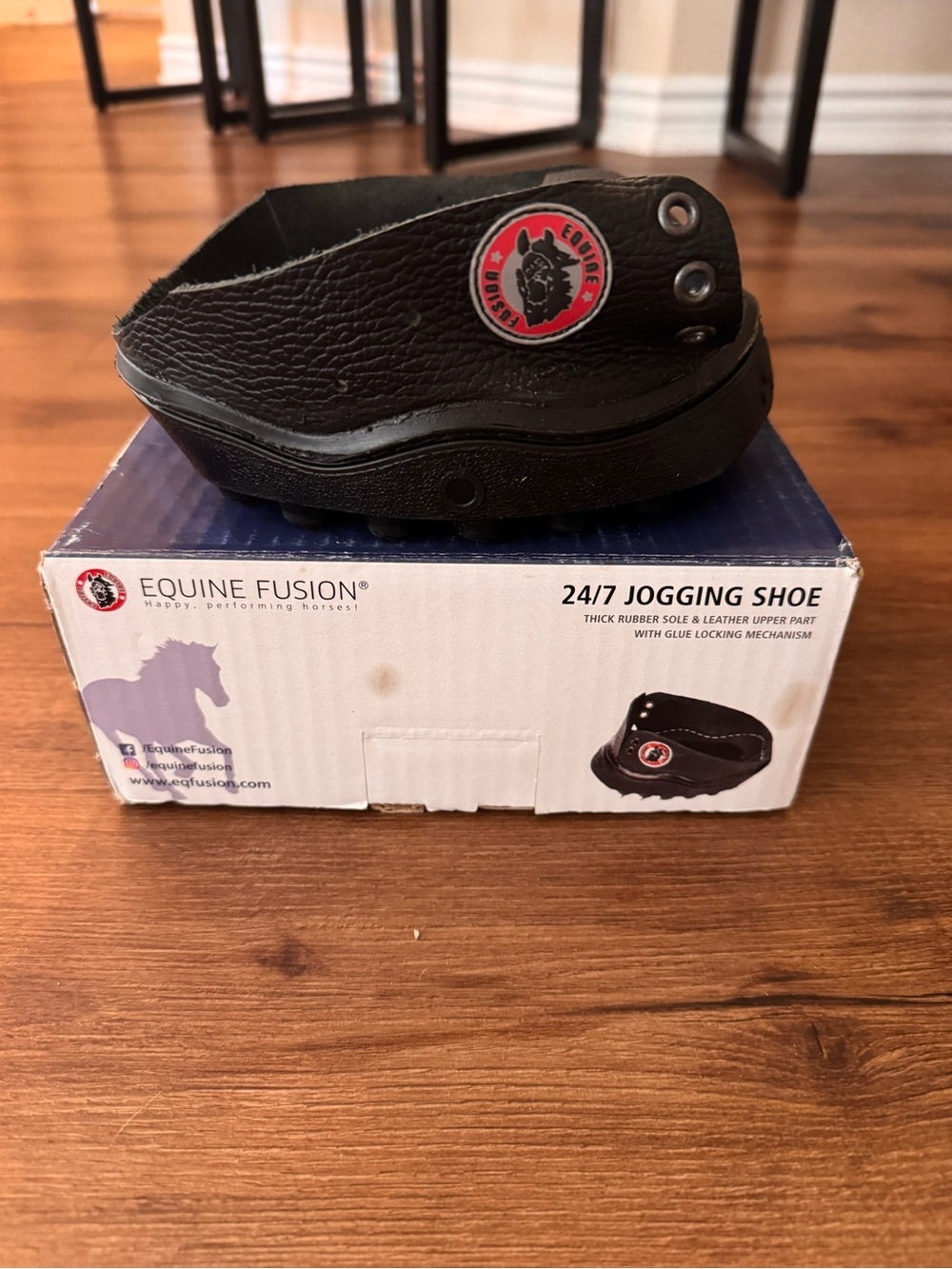 🐴 Equine Fusion 24/7 Jogging Horse Shoe - Pair. Glue included. Size 15 Slim 🐴